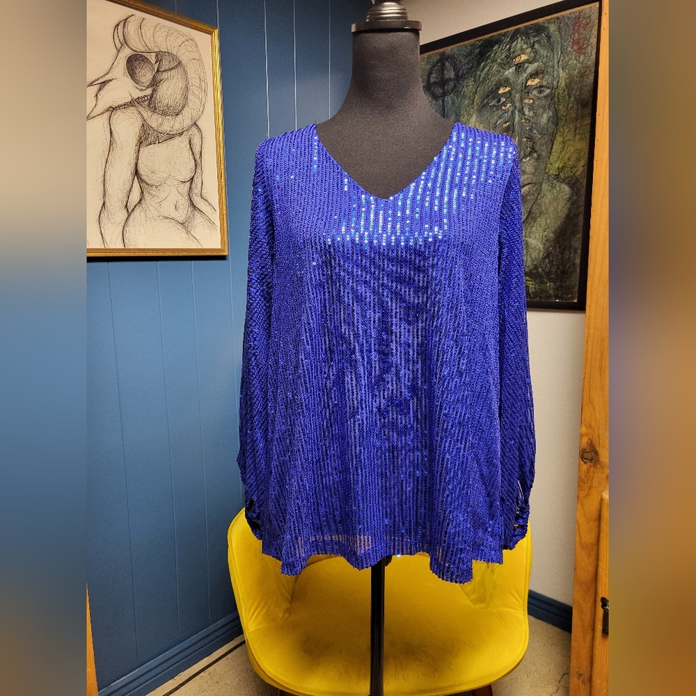 Vine & Love Sequined Top Size S